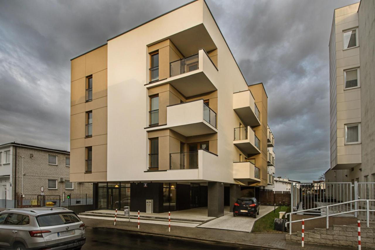 Apartament Centrum Xl - Komfortowe Noclegi Crickhowell Exterior foto